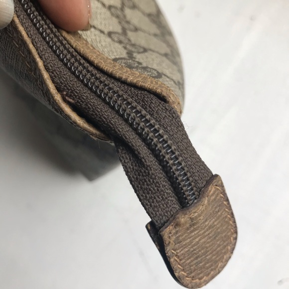 Vintage Gucci Clutch / Makeup Case - Picture 4 of 8